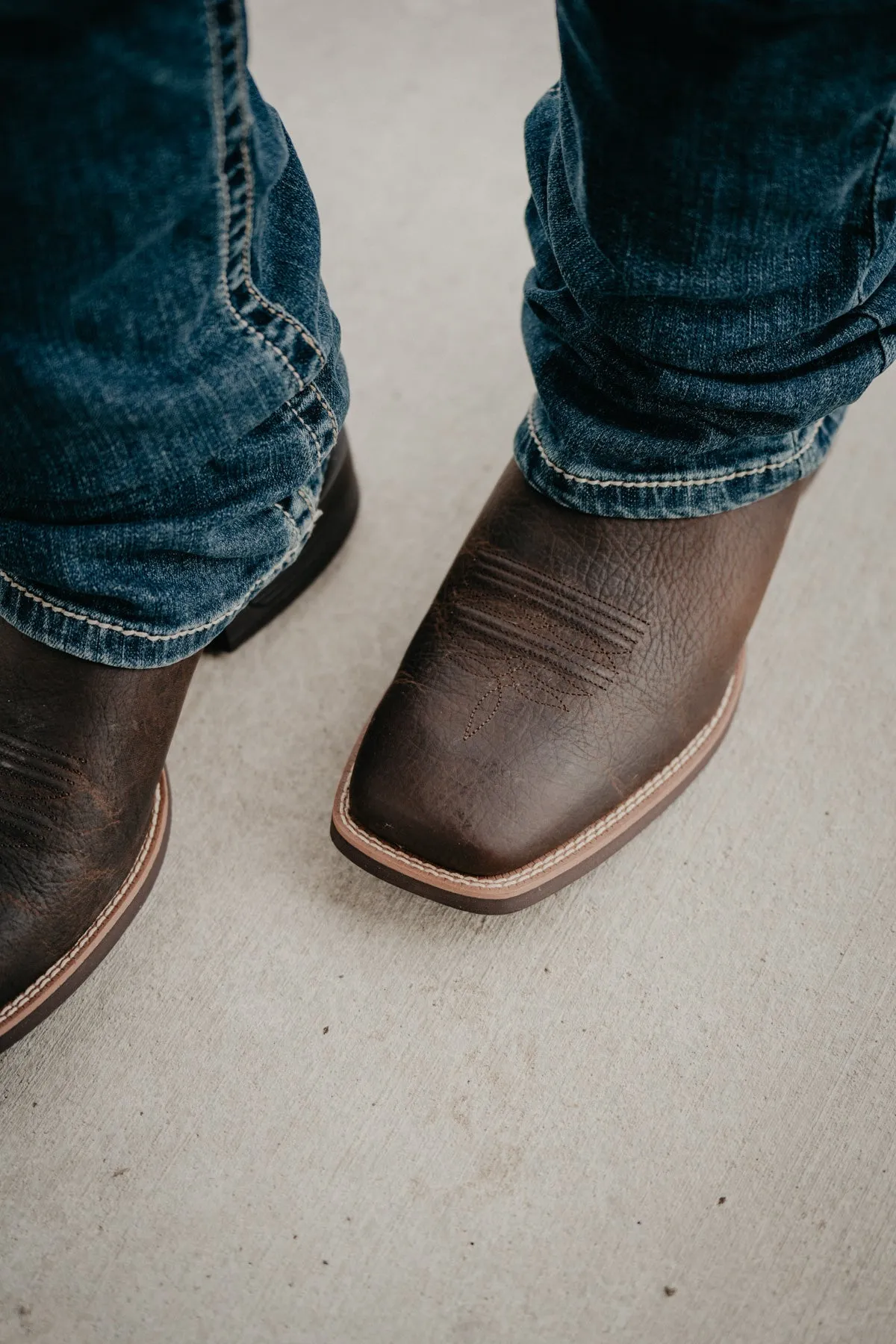 Ian Men's CINCH Slim Bootcut Jean (Stonewash)