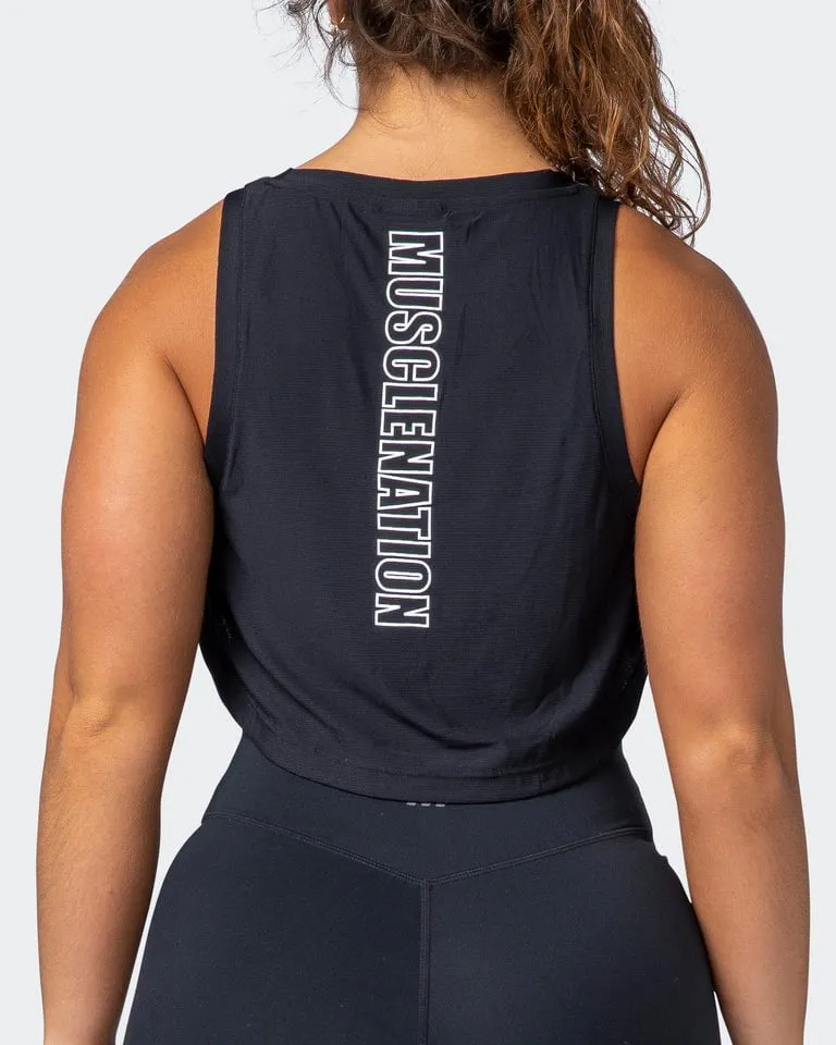 Level Up Cropped Training Tank - Black