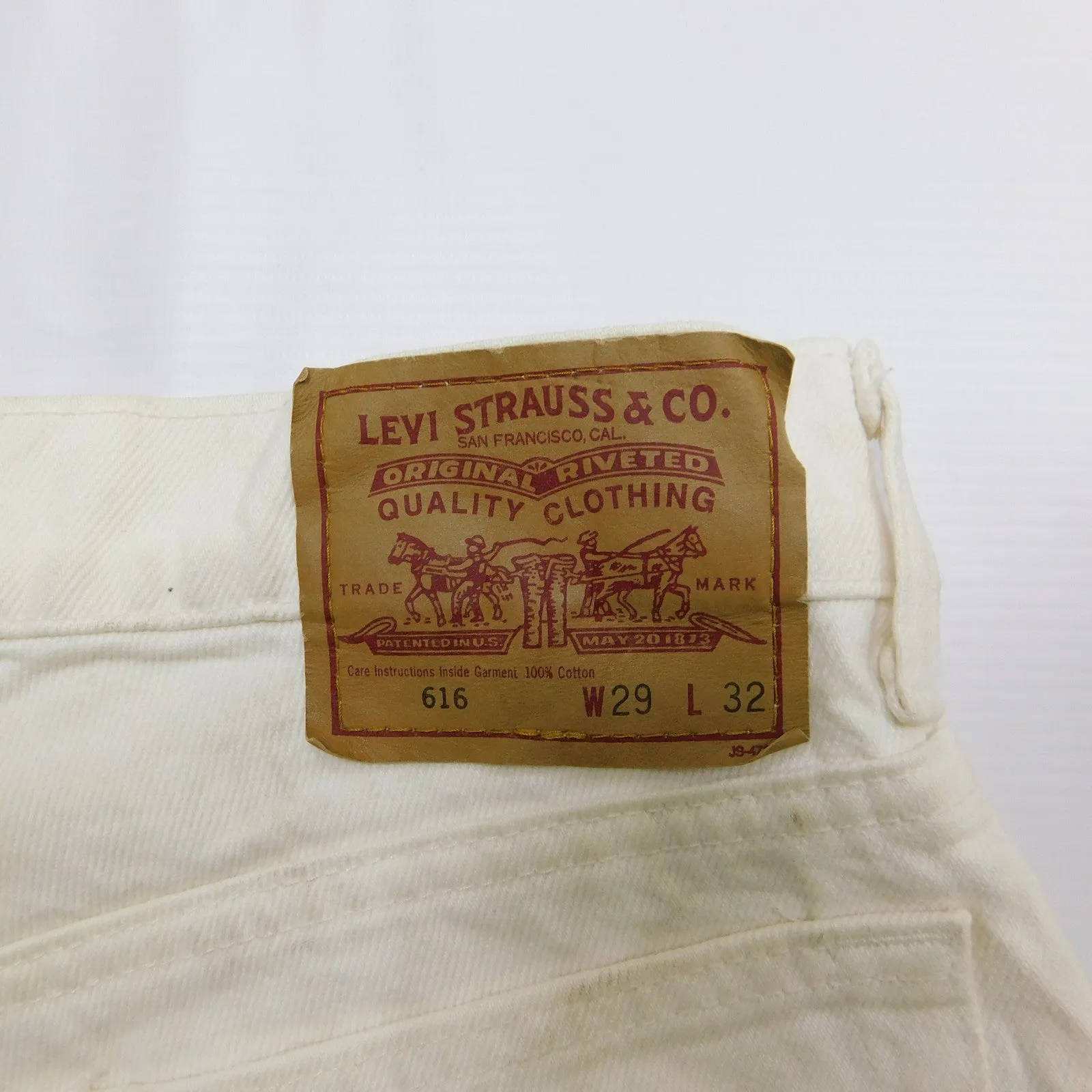 Levi's 616 White Jeans