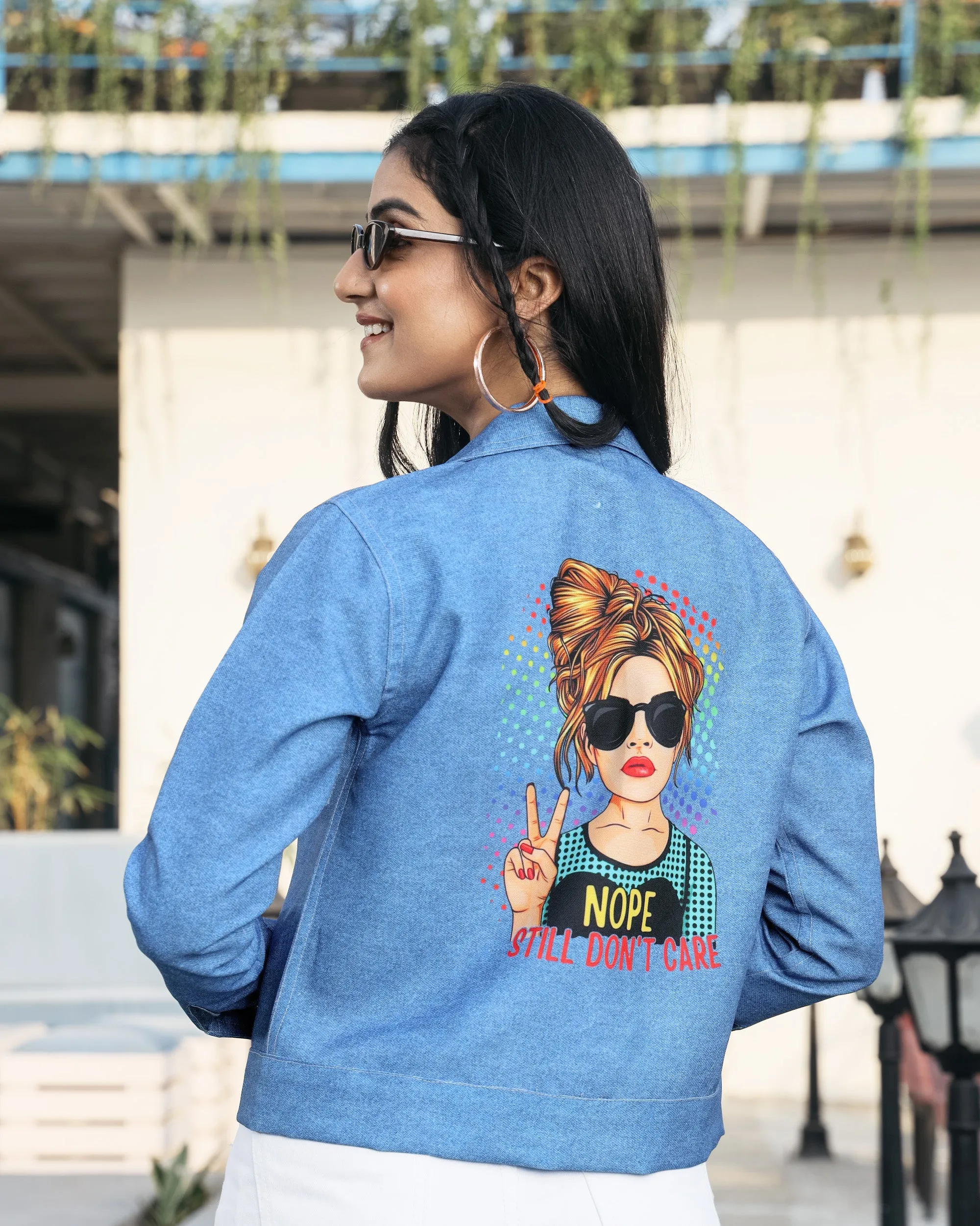 Quirky Queen Jacket: Women's Royal Dose Of Quirk