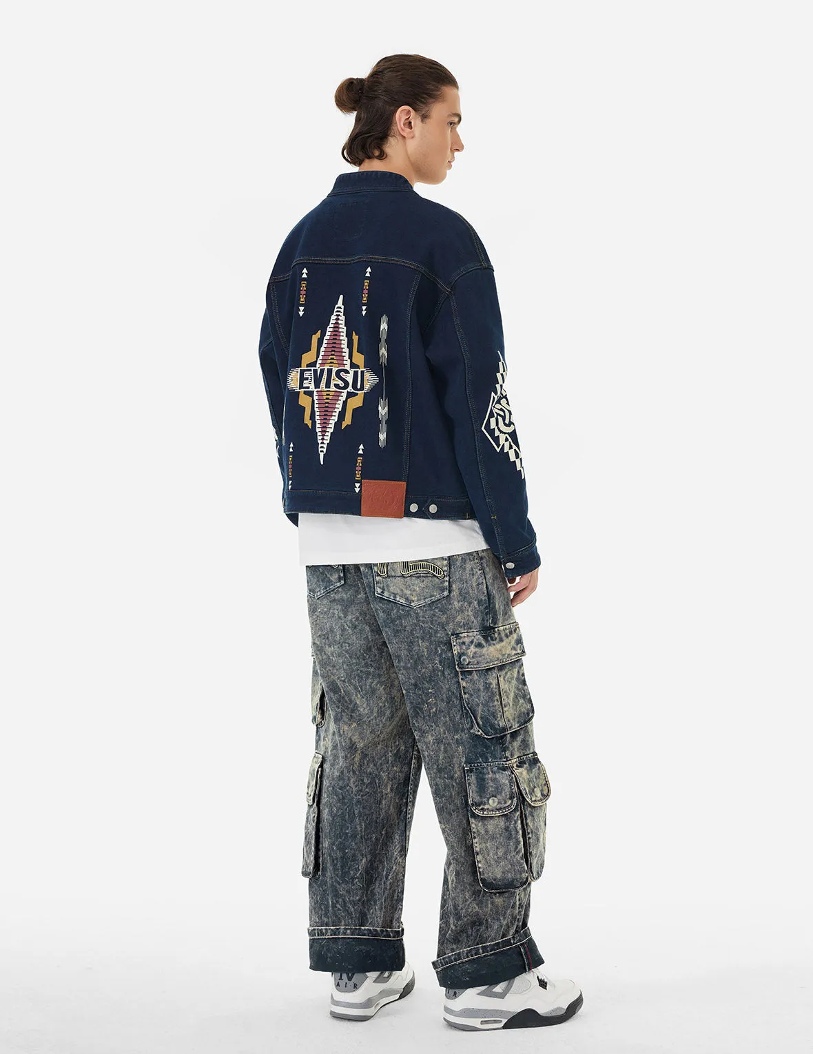 Seagull Print and Multi-Pockets Acid Wash Baggy Cargo Jeans